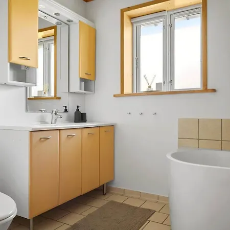 Lk1583-lokken-svanevej-9 *